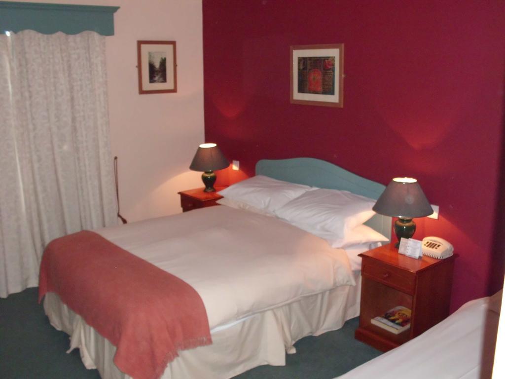 Tralee Central Hotel Quarto foto